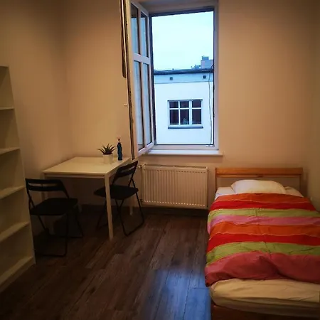 Apartament Centrum Dworzec Pkp 公寓 *